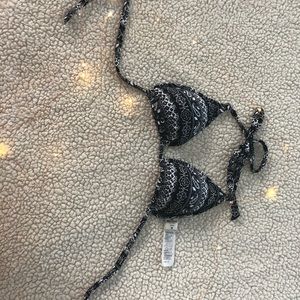 Hollister medium bikini top NEW